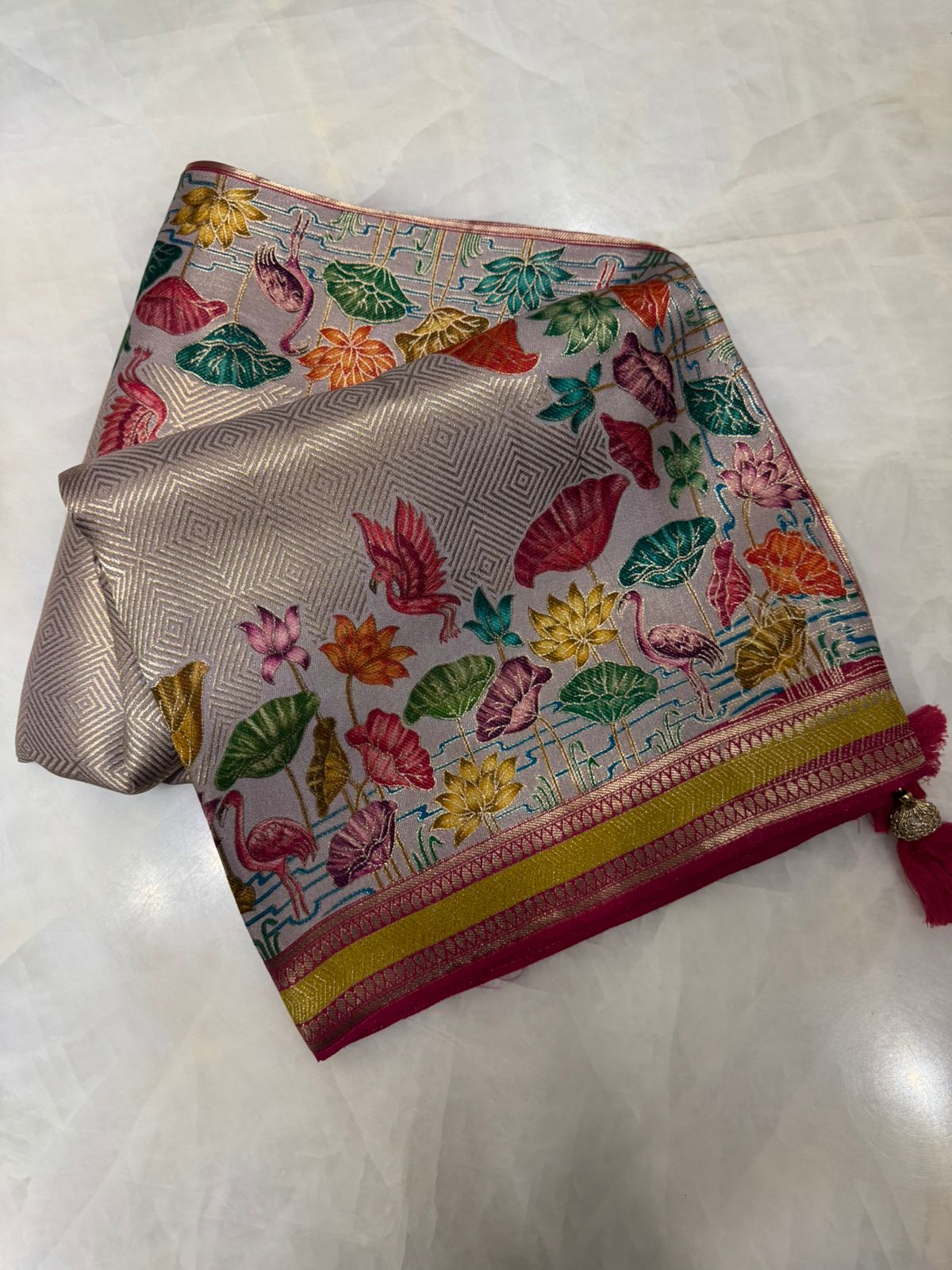 Pure Banarasi crepe silk saree🤍
