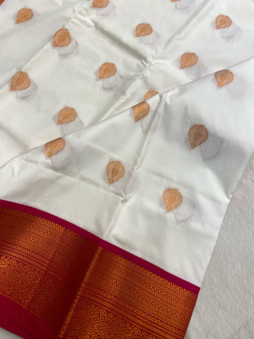 Mini kanchi Silk Saree (white*rani pink 💓)