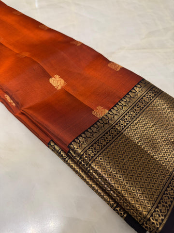 Pure handloom Kanjeevaram silk mark certified saree