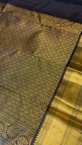 Pure zari handloom Kanjeevaram silk mark certified saree