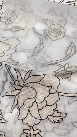 Pure soft organza with thread embroidery