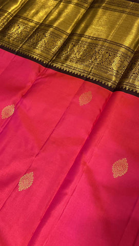 Pure Zari handloom Kanjeevaram silk mark certified saree