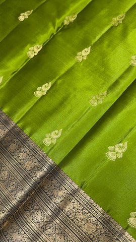 Pure handloom Kanjeevaram silk mark certified saree