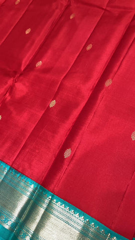 Pure zari handloom Kanjeevaram silk mark certified saree