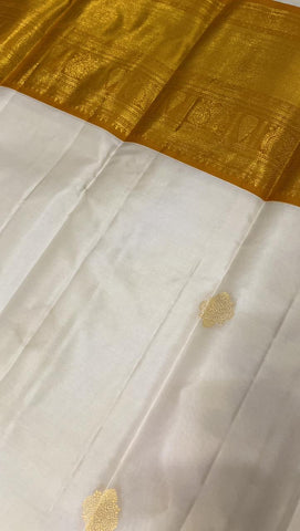 Pure Zari handloom Kanjeevaram silk mark certified saree