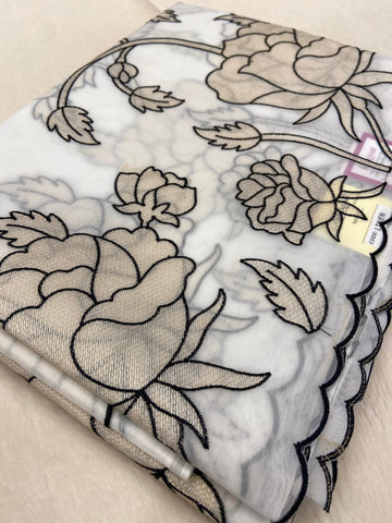 Pure soft organza with thread embroidery