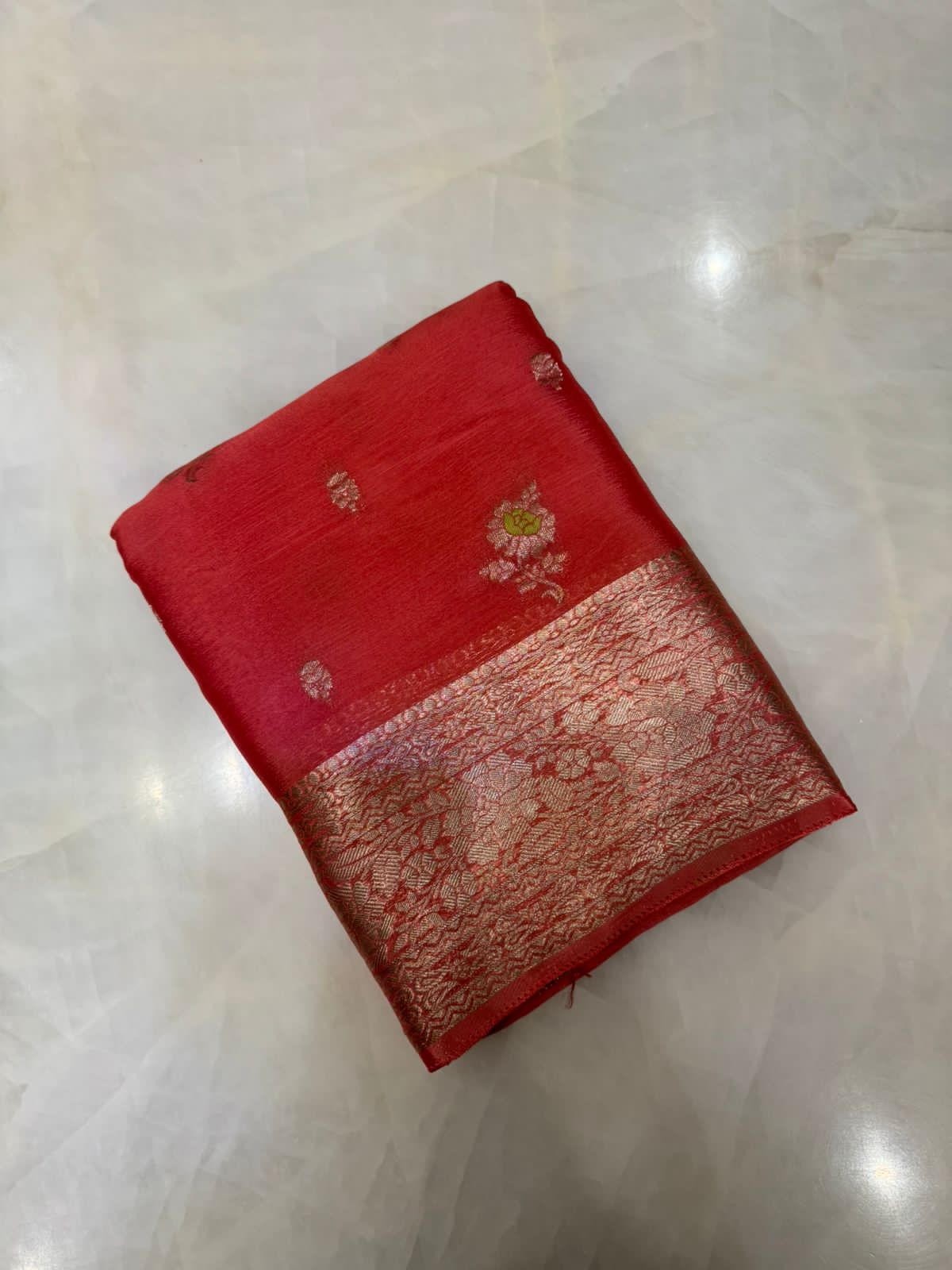 Premium wrinkle crepe silk saree(Peach)