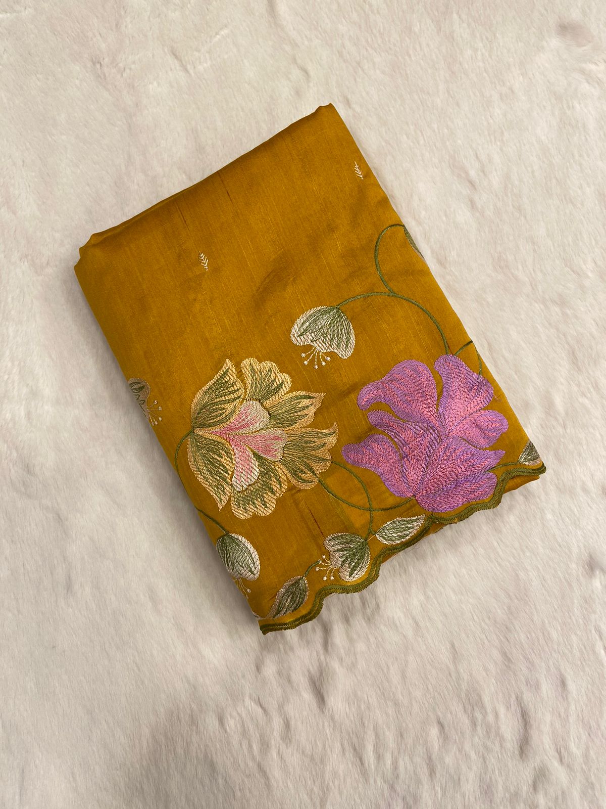 Butter Silk saree with scalloped border