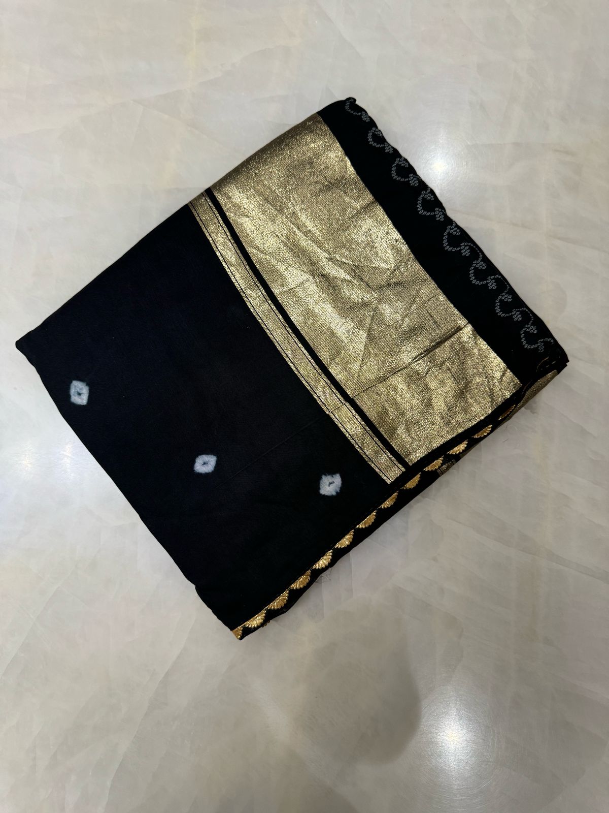 Premium Assam Silk Saree with Bandhani design