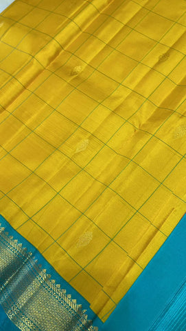 Pure Zari handloom Kanjeevaram silk mark certified saree