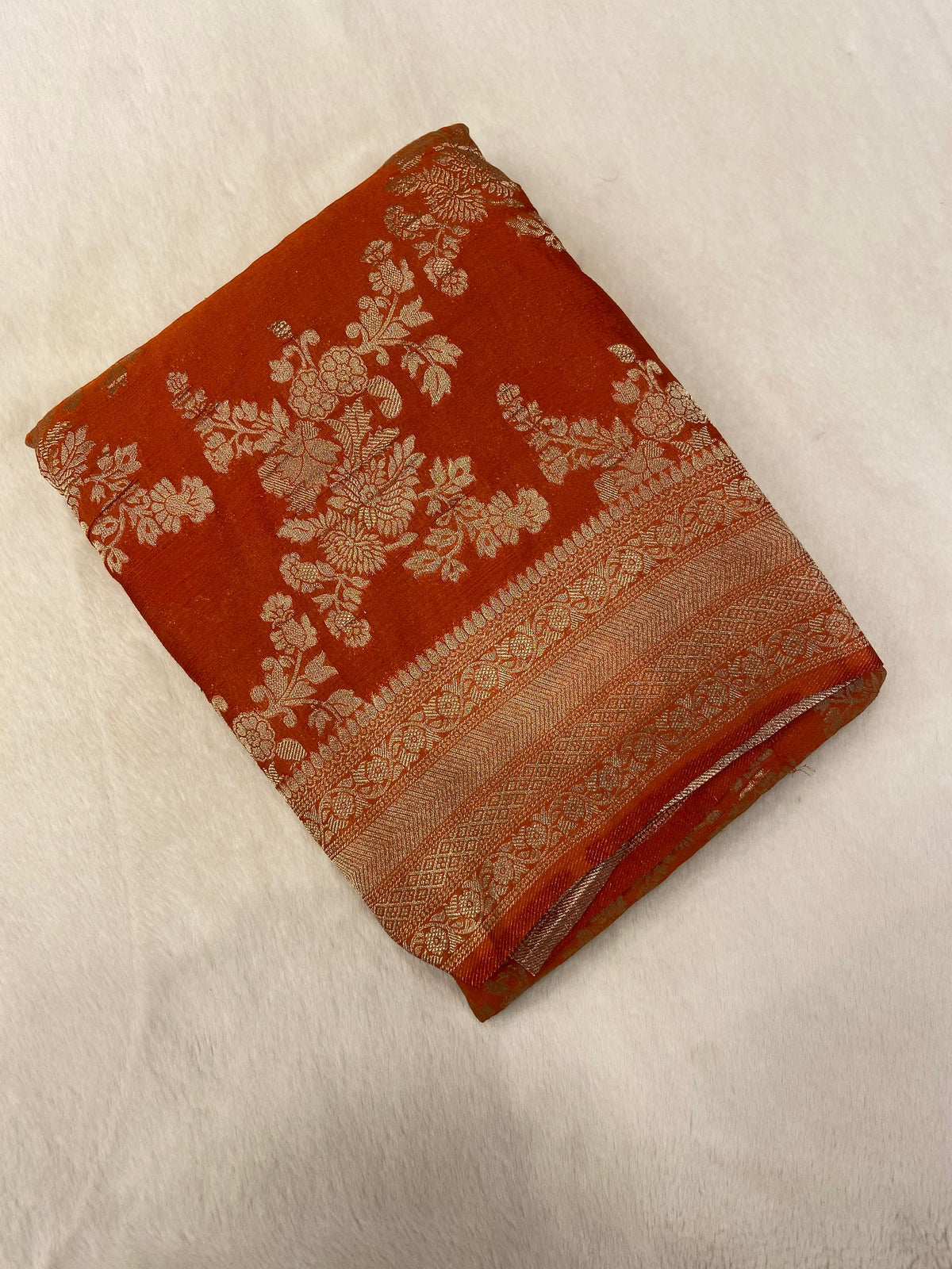 Premium Crush Georgette Saree