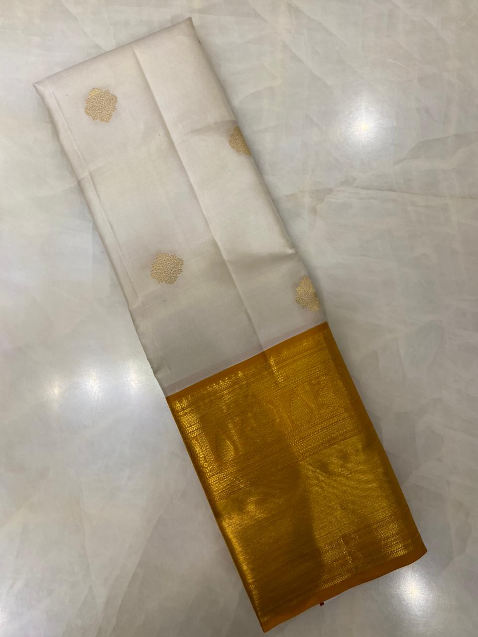 Pure Zari handloom Kanjeevaram silk mark certified saree