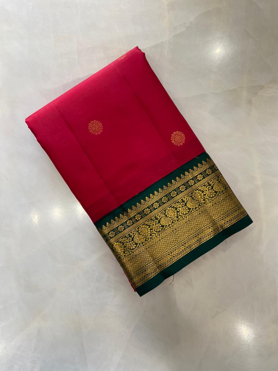 Pure Zari handloom Kanjeevaram silk mark certified saree