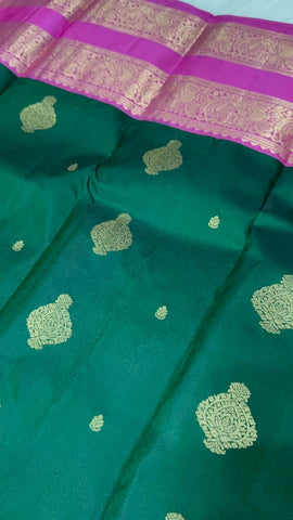 Pure handloom Kanjeevaram silk mark certified saree