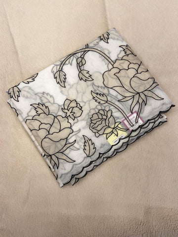 Pure soft organza with thread embroidery