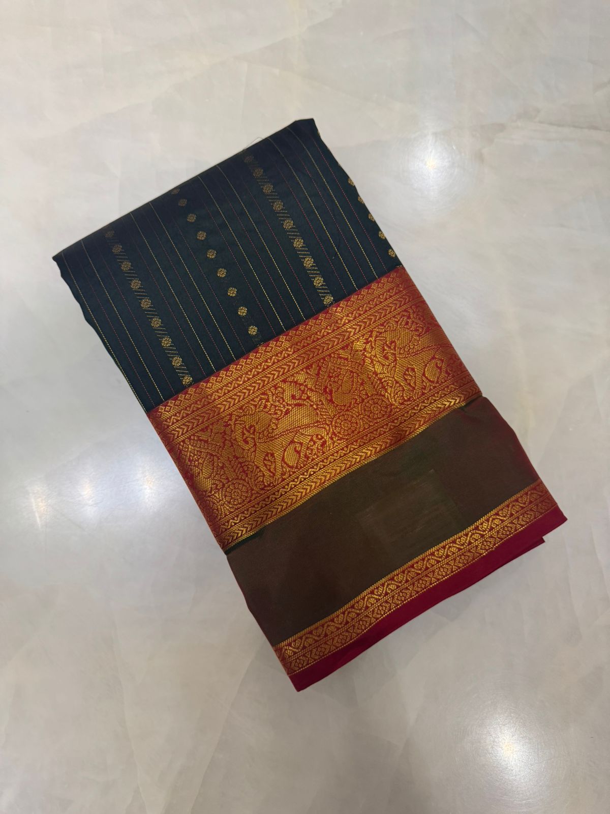 Pure Kanjeevaram silk mark certified saree