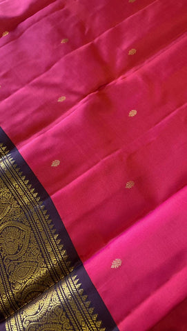 Pure Zari handloom Kanjeevaram silk mark certified saree