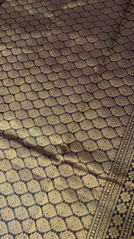 Pure handloom Kanjeevaram silk mark certified saree