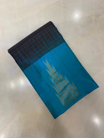 Pure Zari handloom Kanjeevaram silk mark certified saree