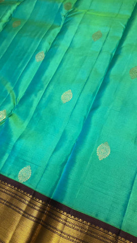 Pure Zari handloom Kanjeevaram silk mark certified saree