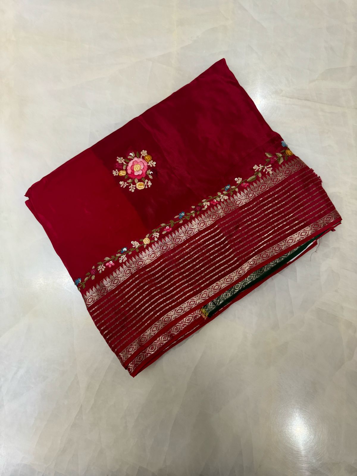 Premium organza saree with kaatha work