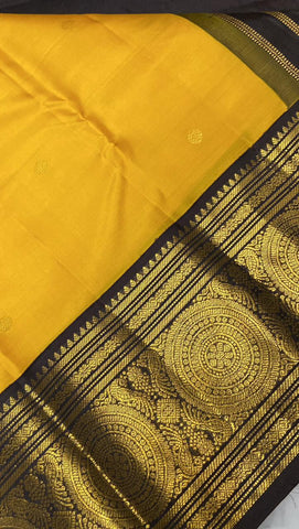 Pure Zari handloom Kanjeevaram silk mark certified saree (Mustardy yellow X Dark coffee brown)