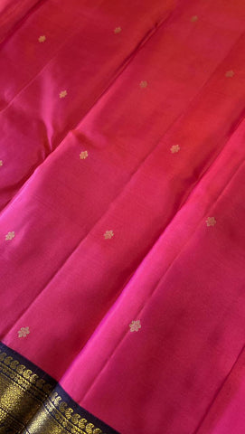 Pure Zari handloom Kanjeevaram silk mark certified saree