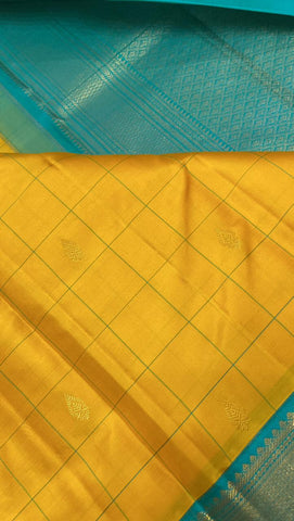 Pure Zari handloom Kanjeevaram silk mark certified saree