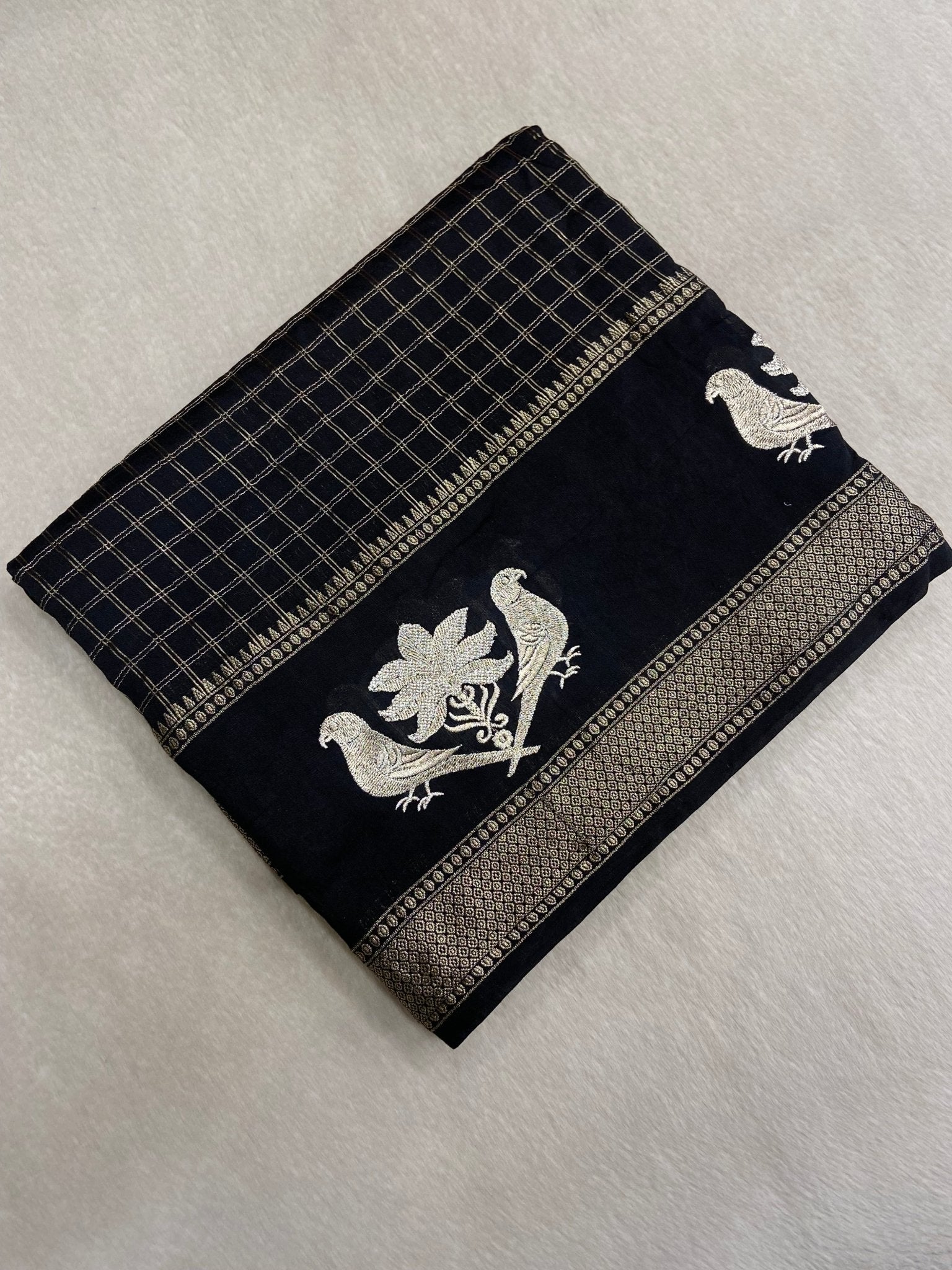 Semi Moongha Crepe Silk Saree - Kanjeevaram Silk Mandir