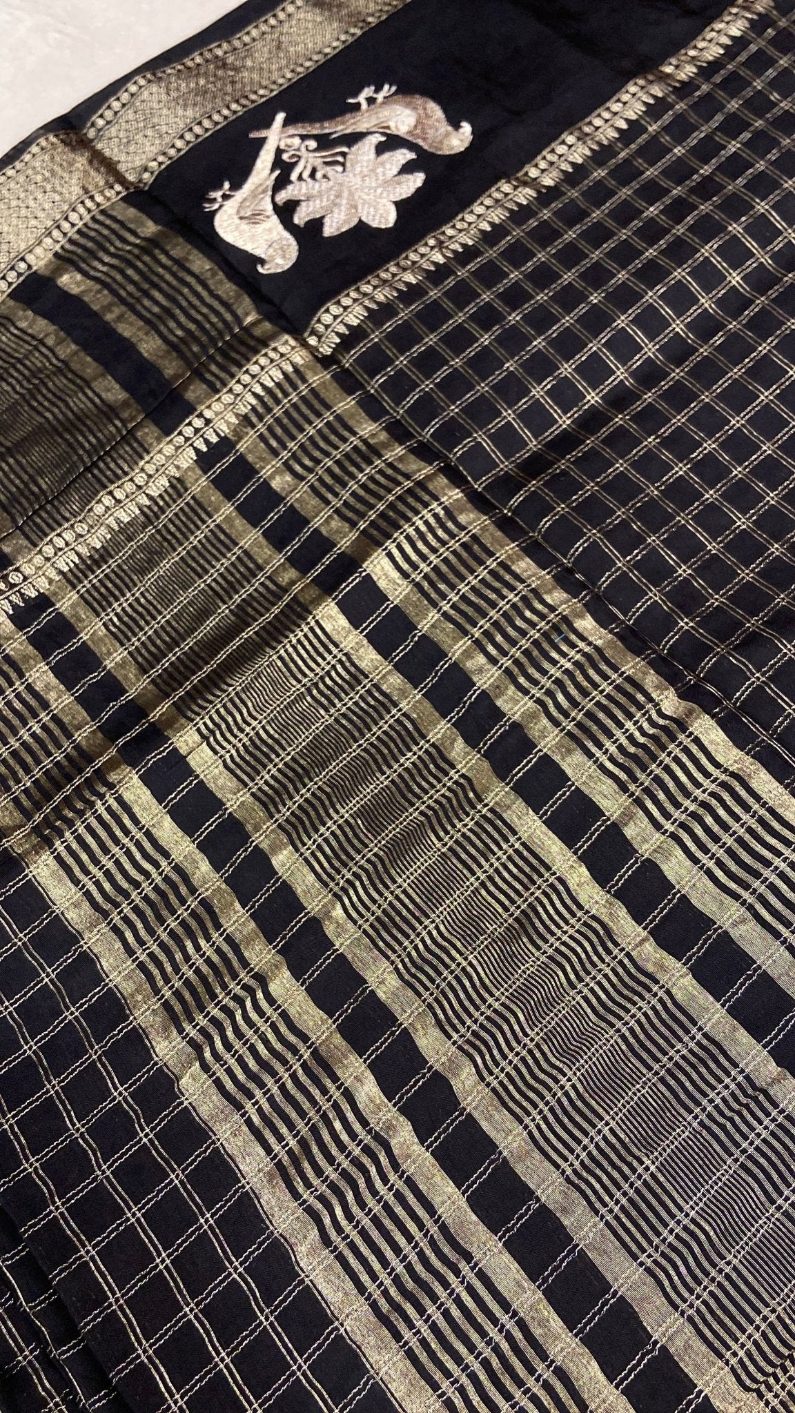 Semi Moongha Crepe Silk Saree - Kanjeevaram Silk Mandir
