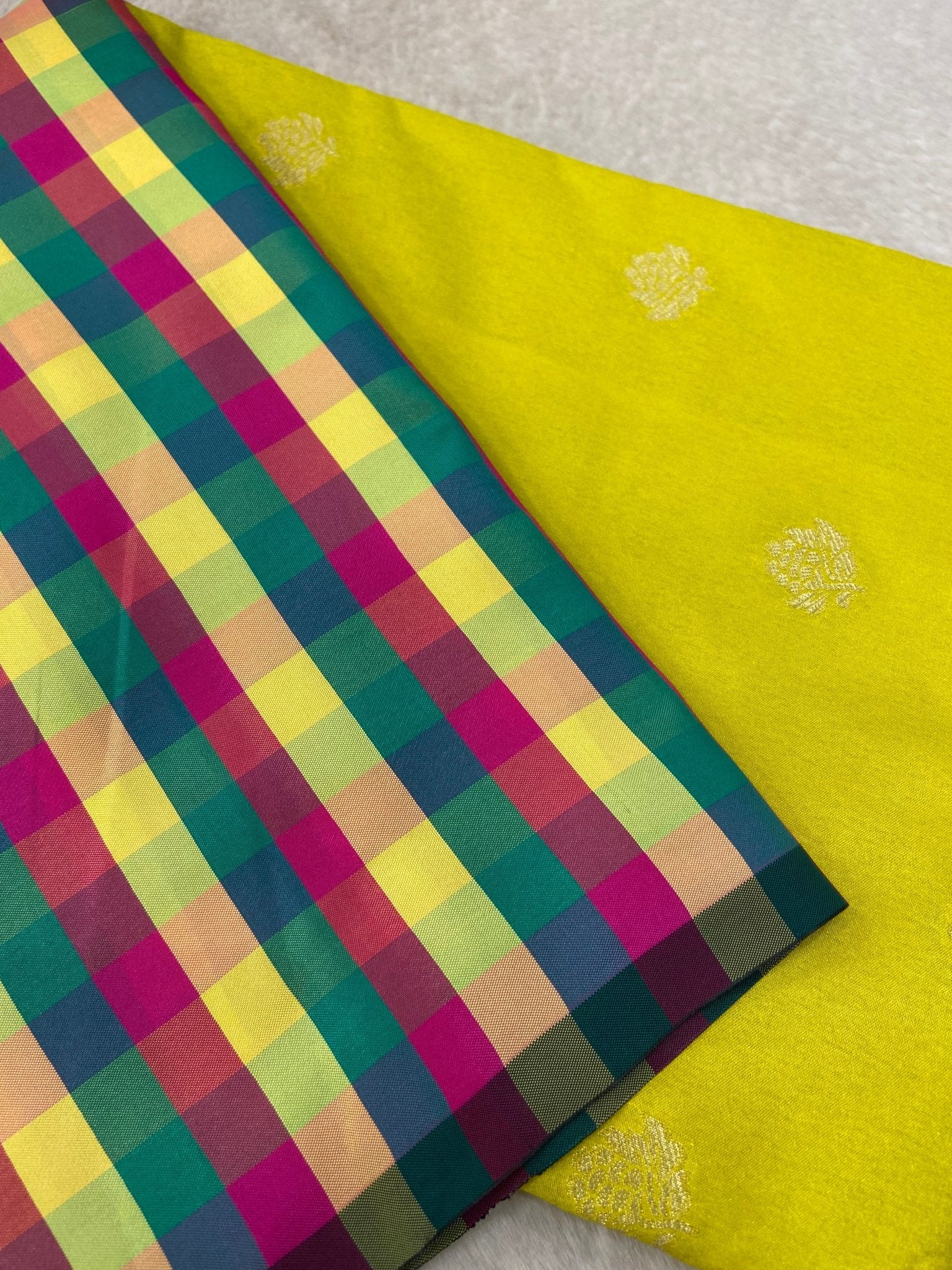 Semi Vintage Kanchipuram Silk Saree - Kanjeevaram Silk Mandir