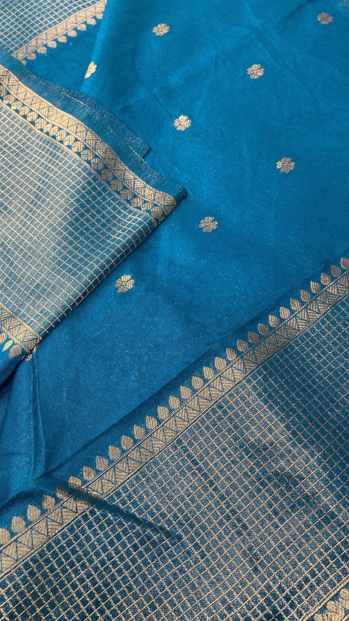 Soft Georgette Saree - Kanjeevaram Silk Mandir